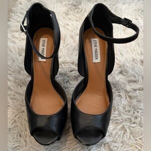 Steve Madden Black Peep Toe Heels